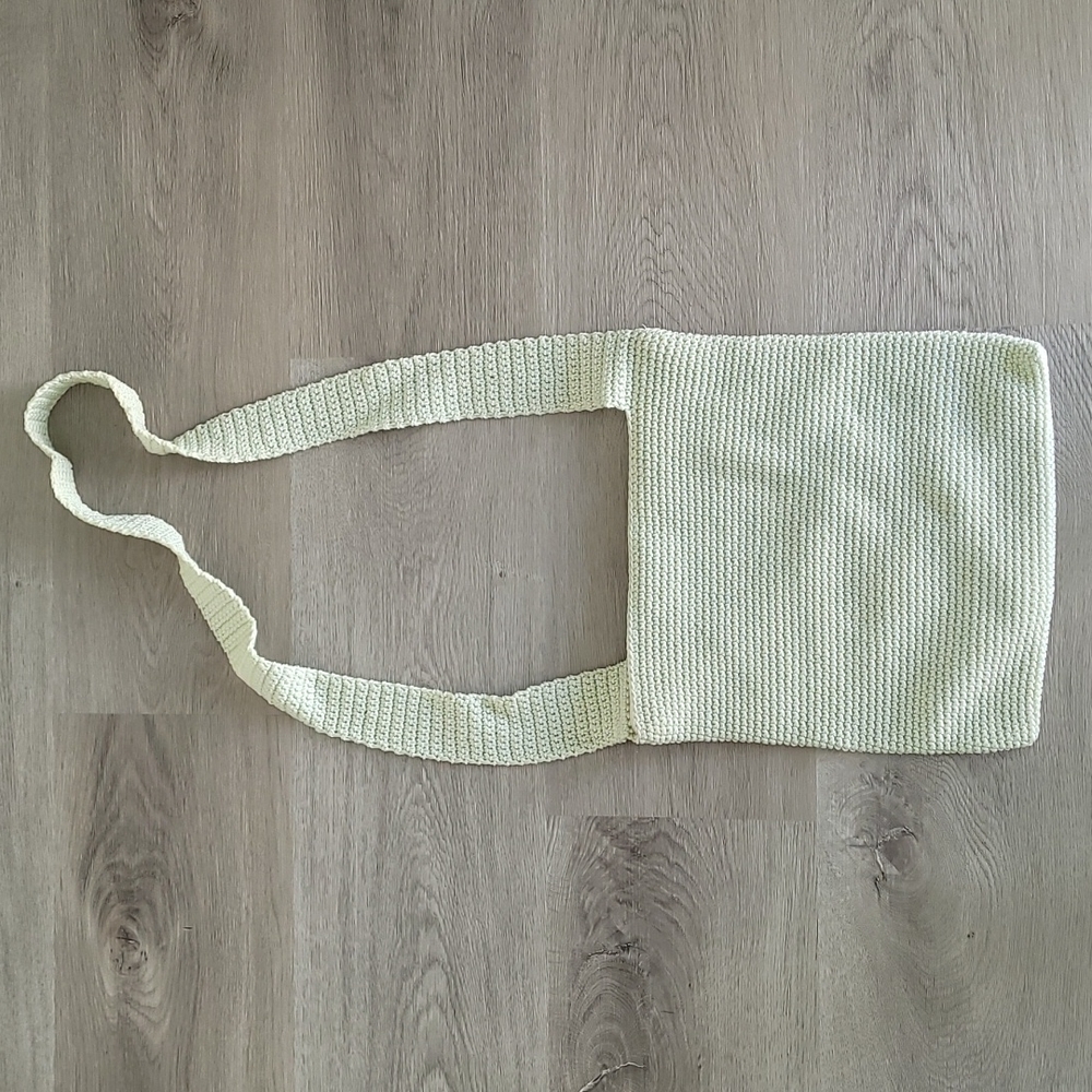 Old Navy crossbody in light green